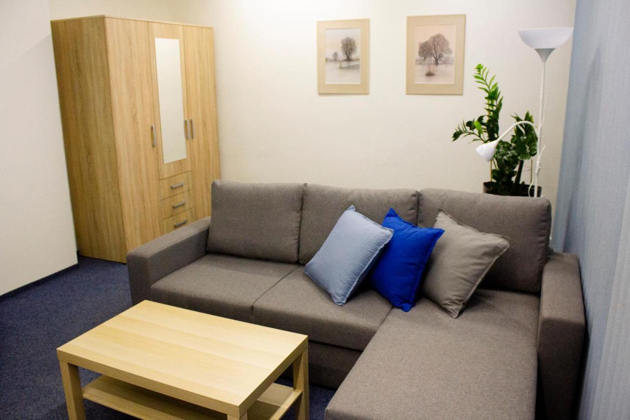 Blue Apartment In Beautiful English Style Garden With Atmosphere 프라하 외부 사진