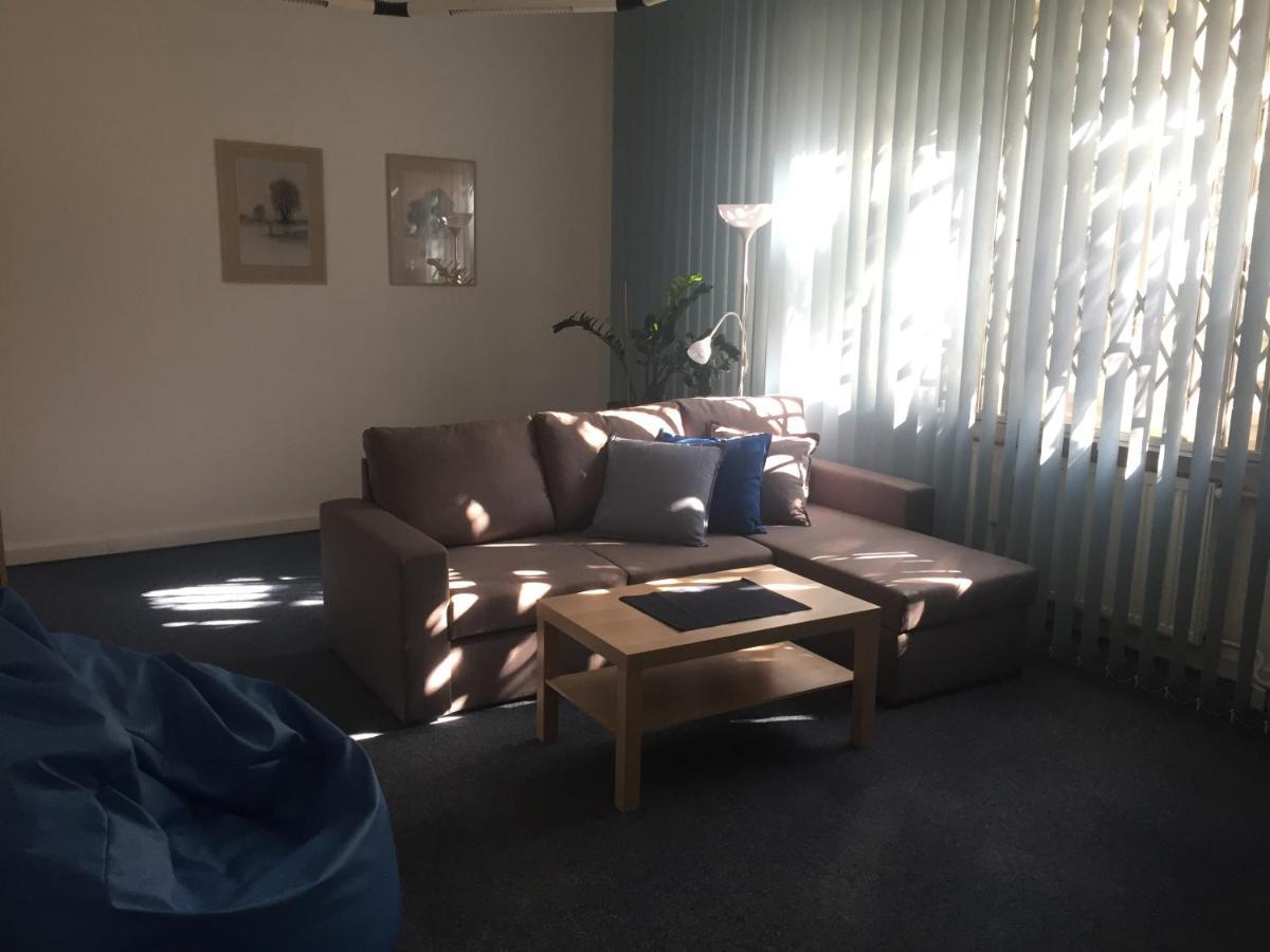 Blue Apartment In Beautiful English Style Garden With Atmosphere 프라하 외부 사진